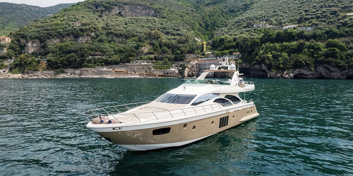 Аренда яхты Azimut 78 FOREVER ROSANNA на Лазурном берегу, Франция